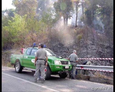 Denunciato 72enne di Fondi per incendio colposo