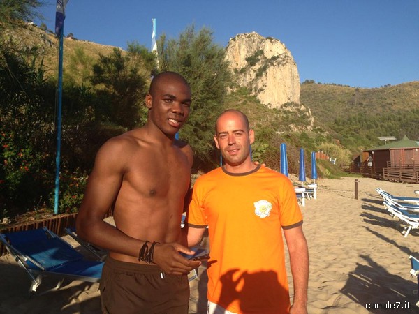 Sperlonga, anche Angelo Ogbonna sceglie Bazzano Beach