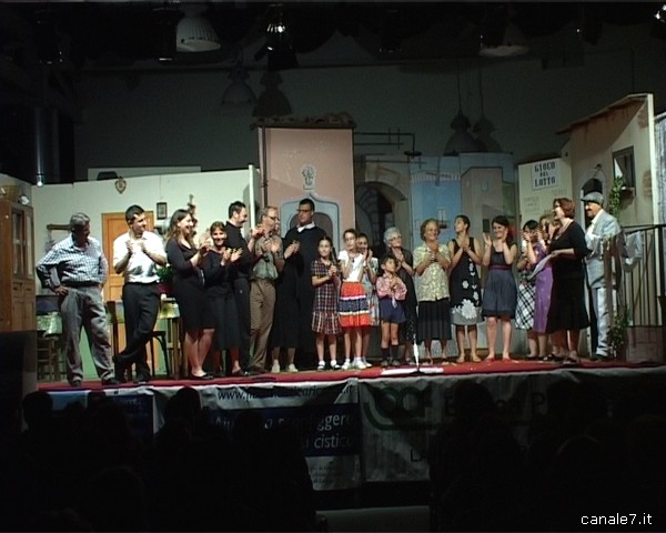 amici del teatro_comp