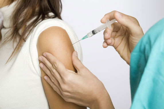 Campagna di vaccinazione antinfluenzale gratuita per le categorie a rischio promossa dalla Regione Lazio
