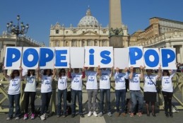POPE is POP “il viral sano e terreno”